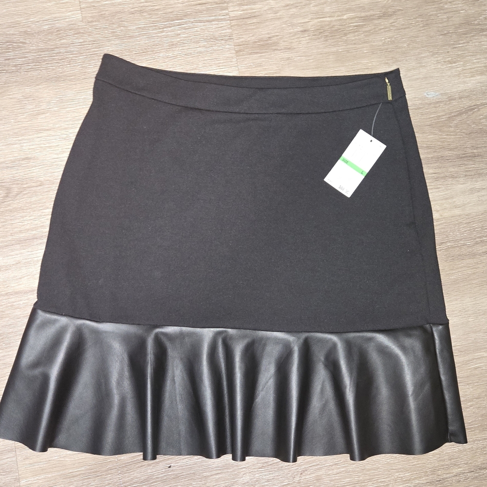 Michael Michael Kors NWT Black Skirt Faux Leather Hem Size L MSRP $88